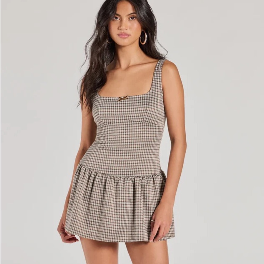 Windsor Charming Direction Sleeveless Plaid Romper